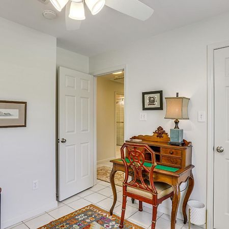 The Palm Bay St Louis Home - Walk To Beach! Waveland المظهر الخارجي الصورة