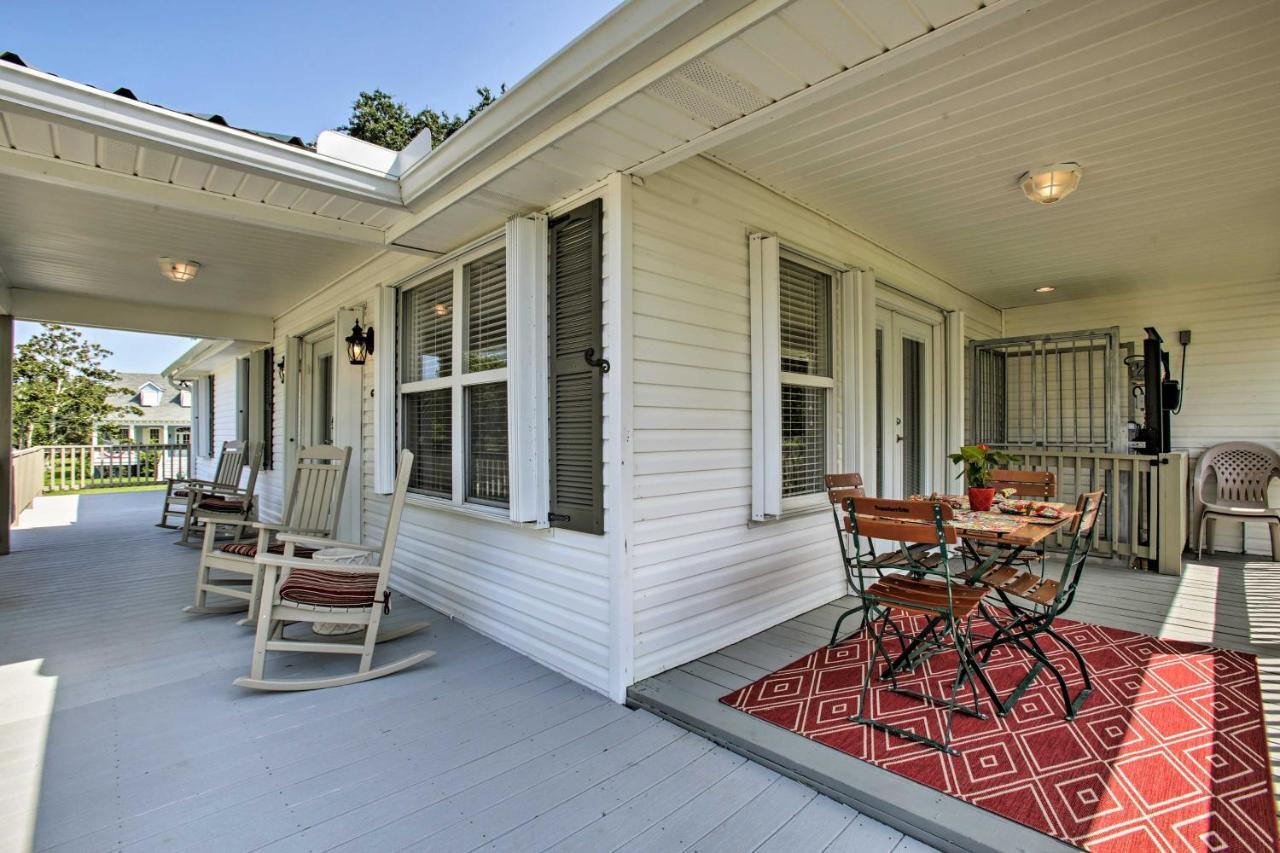 The Palm Bay St Louis Home - Walk To Beach! Waveland المظهر الخارجي الصورة